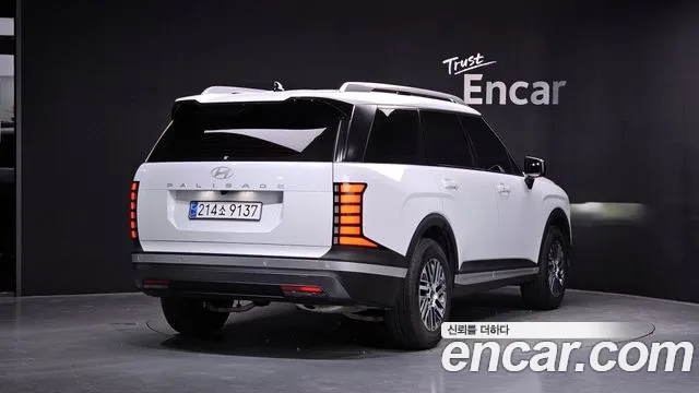 Hyundai Palisade Palisade (LX3) Бензин 2.5T 2WD 9 мест — Фото автомобиля 2