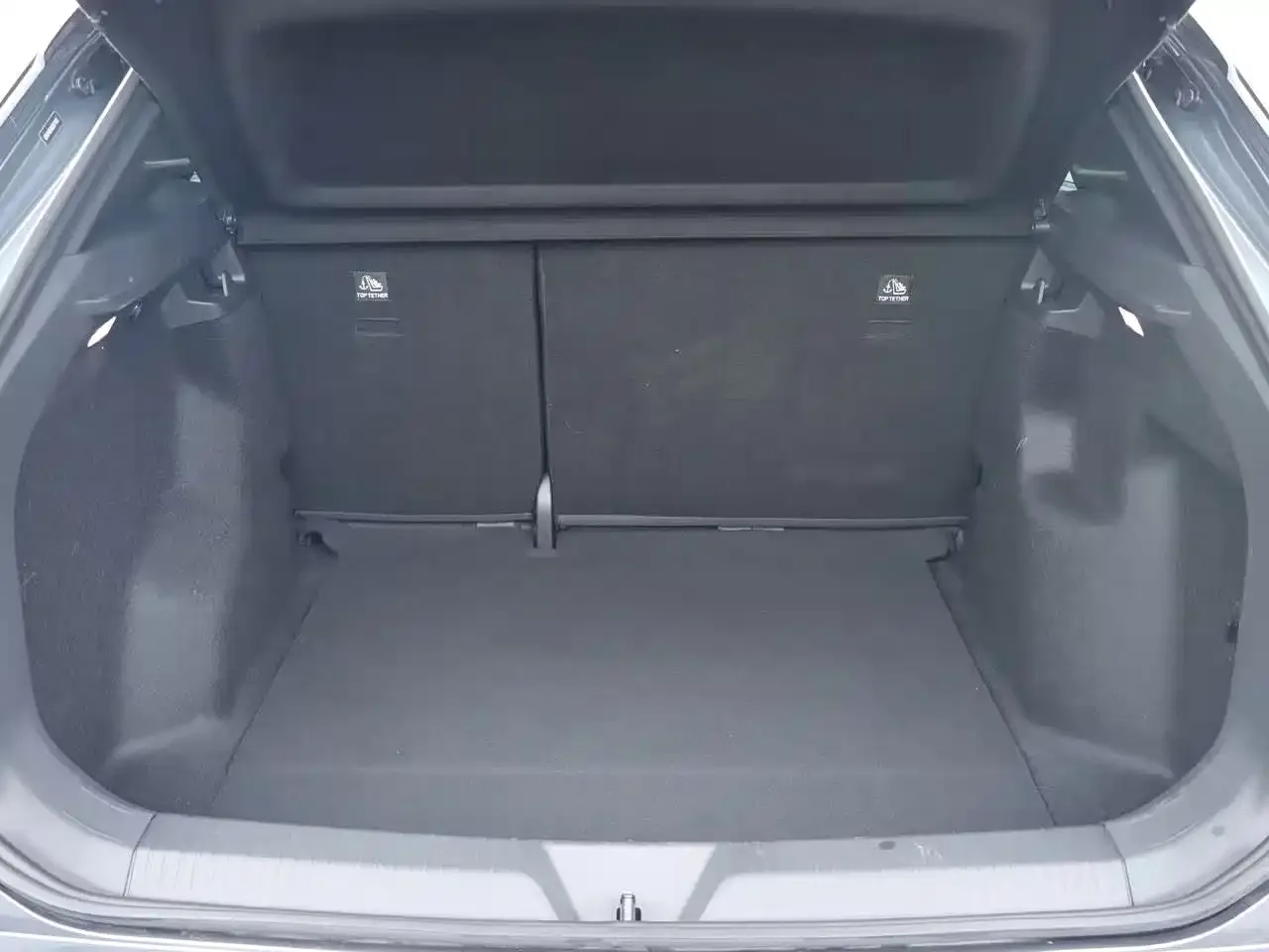 Volkswagen Volkswagen ID.4 X 2025 Smart Edition Outstanding — Фото автомобиля 19