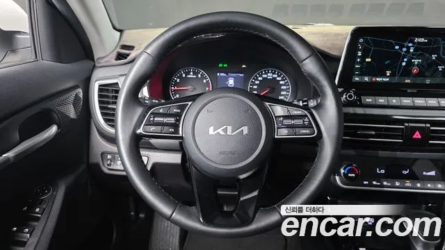 Kia Seltos Seltos Бензин 1.6 Turbo 4WD — Фото автомобиля 13