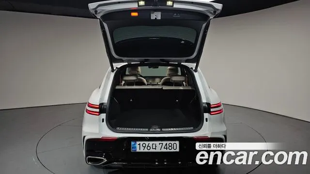 Genesis GV70 2.5T Бензин 2WD — Фото автомобиля 16