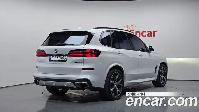 BMW X5 xDrive 40i M Sport — Фото автомобиля 2