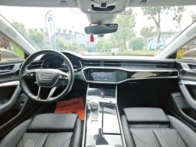 Audi A7 — Фото автомобиля 9