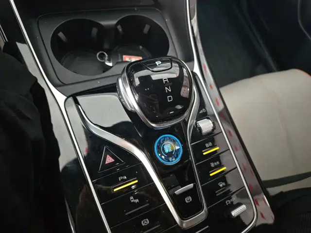 BYD Qin PLUS — Фото автомобиля 13