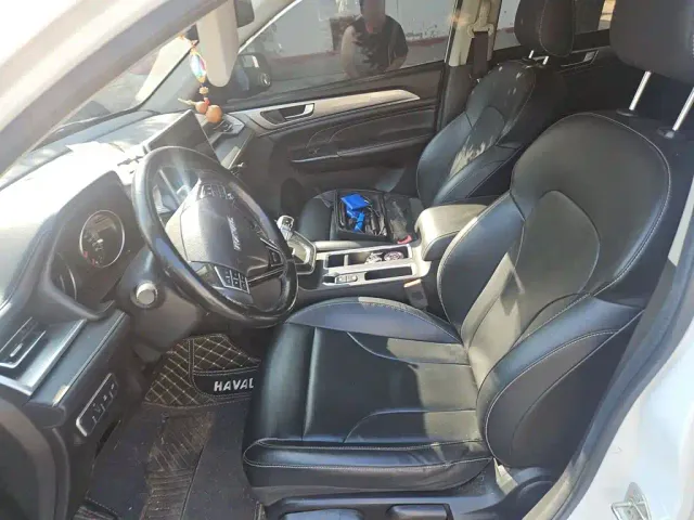 Haval M6 — Фото автомобиля 16