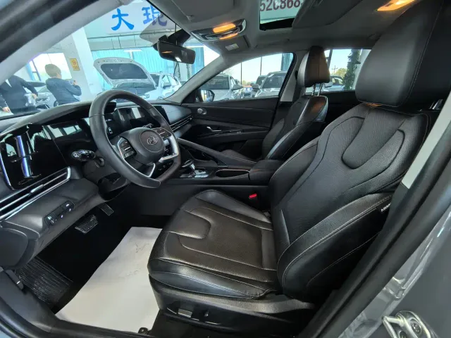 Hyundai Elantra — Фото автомобиля 7