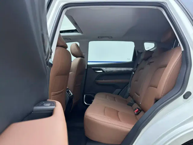 Geely Vision X6 — Фото автомобиля 9