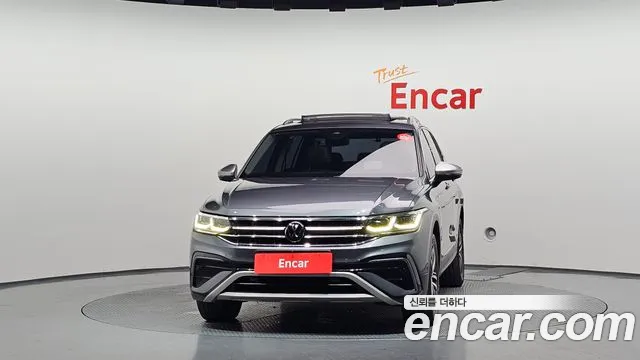 Volkswagen Tiguan — Фото автомобиля 3
