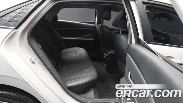 Hyundai Avante — Фото автомобиля 18