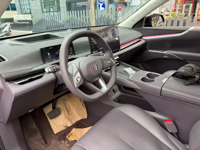 Buick Zhijing E7 — Фото автомобиля 7