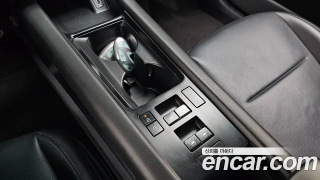 Hyundai Ioniq 6 — Фото автомобиля 26