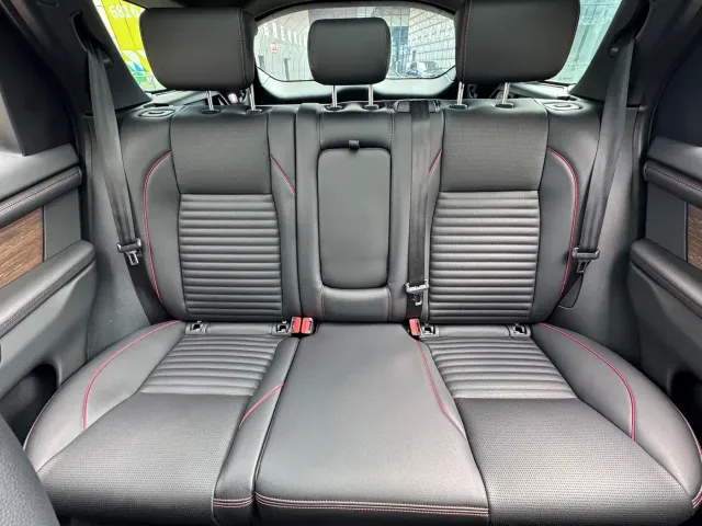 Land Rover Discovery Sport — Фото автомобиля 28
