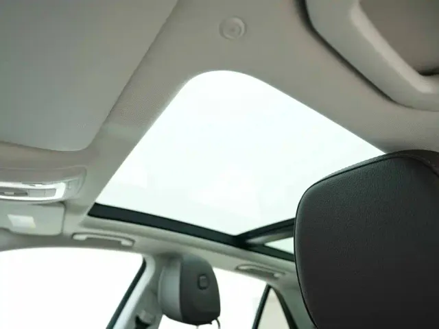 Mercedes-Benz GLE-Class — Фото автомобиля 10