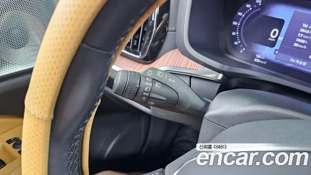 Вольво V60 V60 Cross Country 2 поколение B5 Ultimate AWD — Фото автомобиля 25