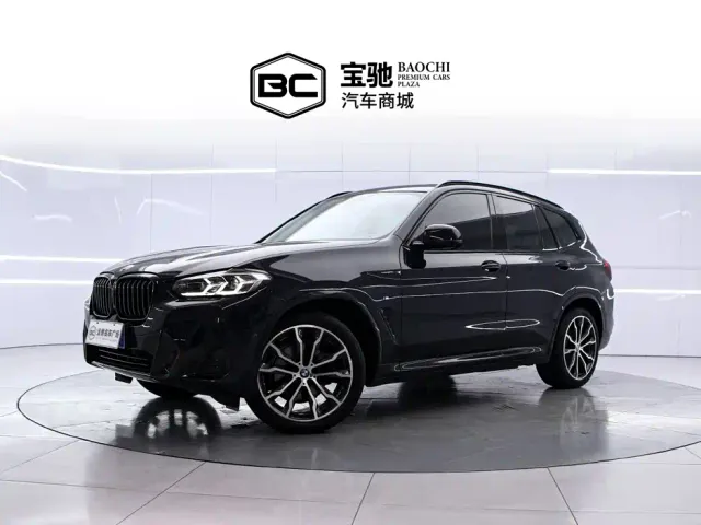 Фотография автомобиля — BMW X3
