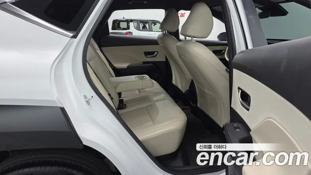 Hyundai Kona SX2 — Фото автомобиля 17