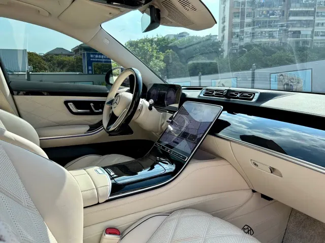 Mercedes-Benz Maybach S-Class — Фото автомобиля 12