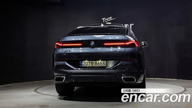 BMW X6 xDrive40i M Sport — Фото автомобиля 4