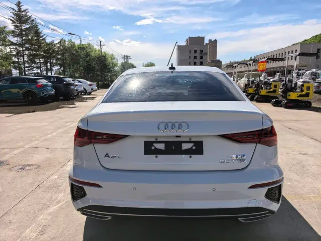 Audi A3 — Фото автомобиля 4