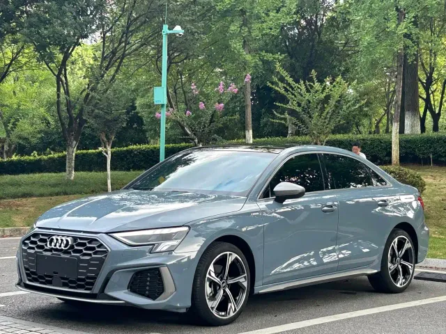 Фотография автомобиля — Audi A3