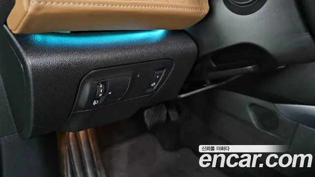 Renault-KoreaSamsung SM6 Новый SM6 1.8 TCe Première — Фото автомобиля 28