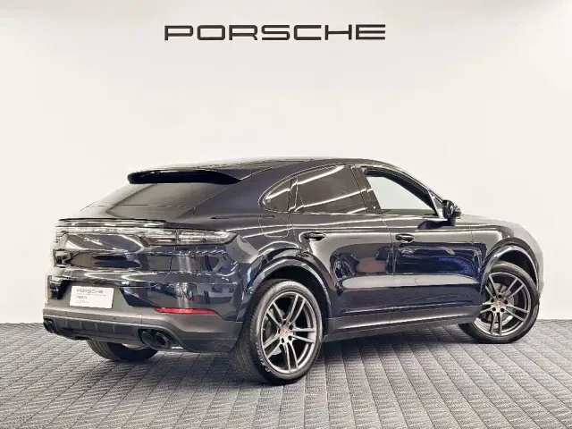 Porsche Cayenne — Фото автомобиля 4