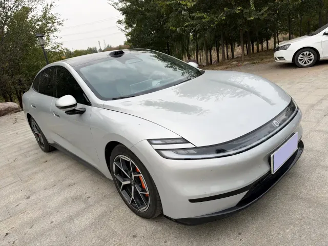 Changan Qiyuan A06 — Фото автомобиля 3