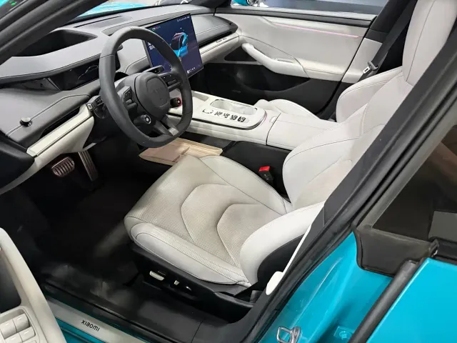 Xiaomi SU7 — Фото автомобиля 2