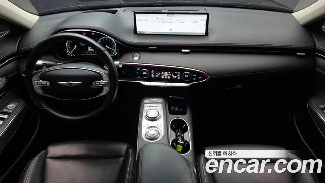 Genesis GV70 — Фото автомобиля 7