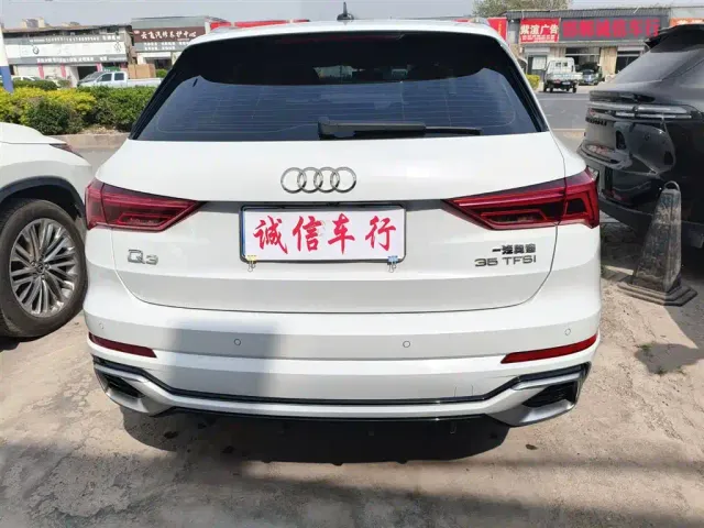 Audi Q3 — Фото автомобиля 5