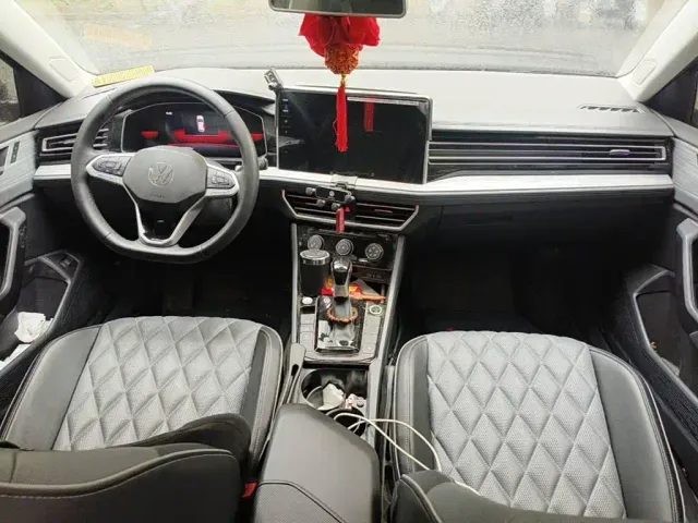 Volkswagen Sagitar — Фото автомобиля 12