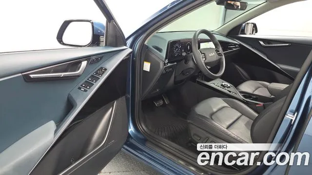 Kia Niro The All New Niro — Фото автомобиля 14