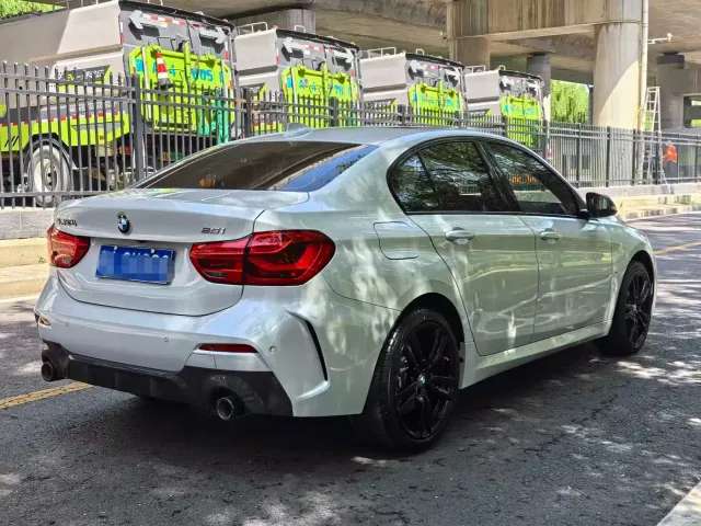 BMW 1 Series — Фото автомобиля 4