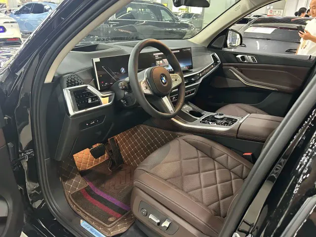 BMW X5 — Фото автомобиля 19