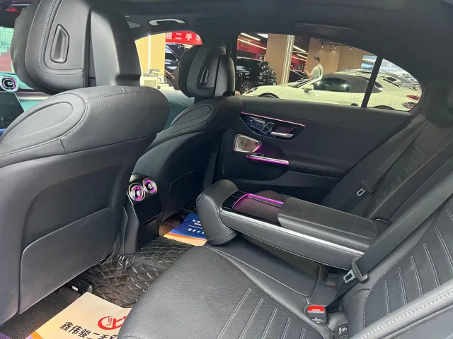 Mercedes-Benz C-Class — Фото автомобиля 10