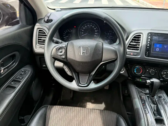 Honda Vezel — Фото автомобиля 5