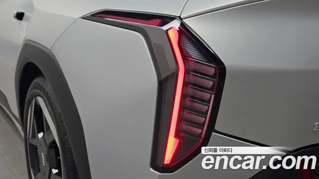 Kia EV4 — Фото автомобиля 8