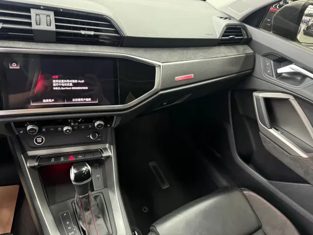 Audi Q3 Sportback — Фото автомобиля 6