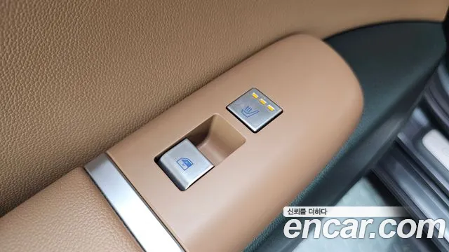 Hyundai Grandeur GN7 — Фото автомобиля 19