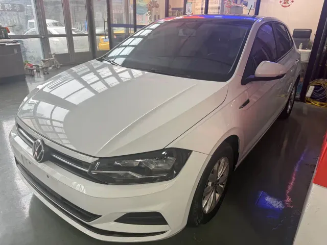 Volkswagen Polo — Фото автомобиля 5