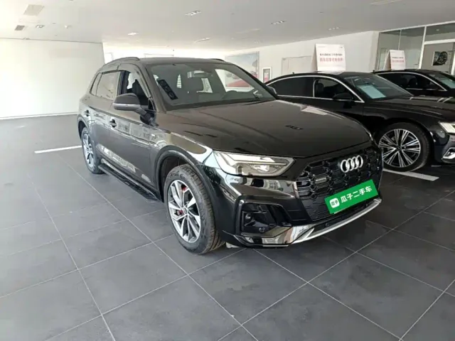 Audi Q5L — Фото автомобиля 21