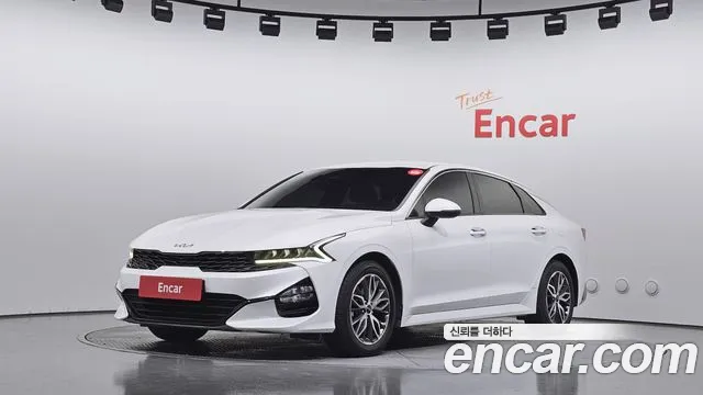 Фотография автомобиля — Kia K5 Generation 3
