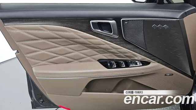 Kia K8 Hybrid — Фото автомобиля 13