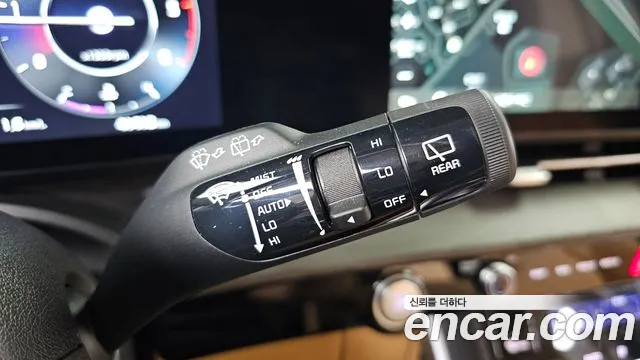 Kia Canival — Фото автомобиля 6