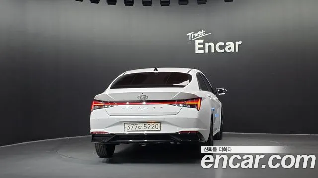 Hyundai Avante CN7 — Фото автомобиля 4