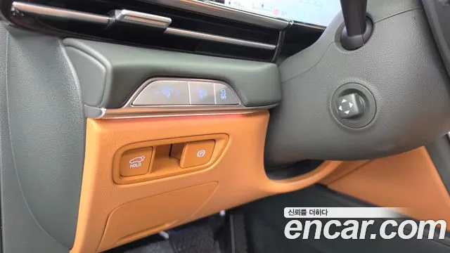Genesis GV80 — Фото автомобиля 27