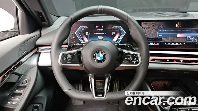 BMW 5-Series 5 серия (G60) 530i xDrive M Sport — Фото автомобиля 13