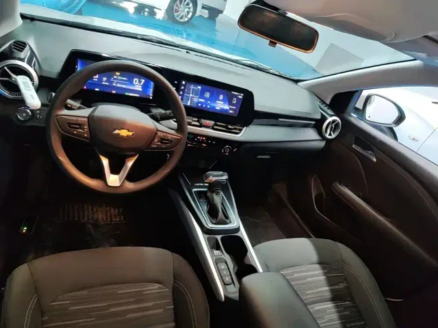 Chevrolet Monza — Фото автомобиля 9