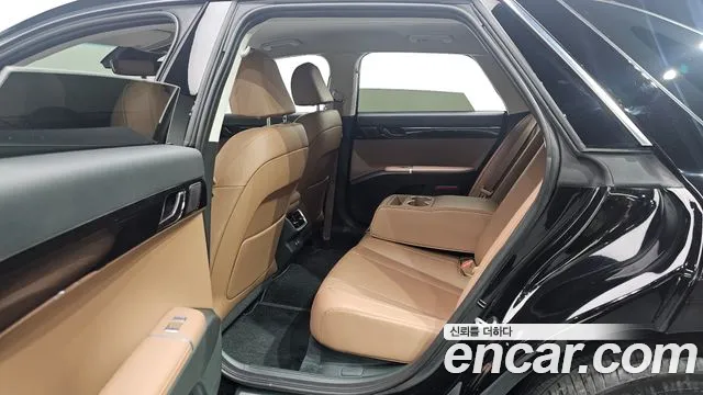 Hyundai Grandeur GN7 — Фото автомобиля 17