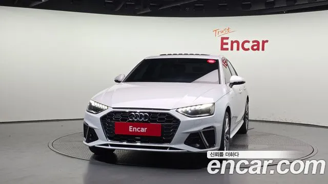 Audi A4 45 TFSI quattro Premium — Фото автомобиля 3