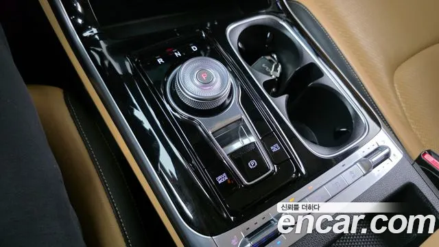 Kia Canival Carnival 4 поколение Дизель 9 мест Signature — Фото автомобиля 9